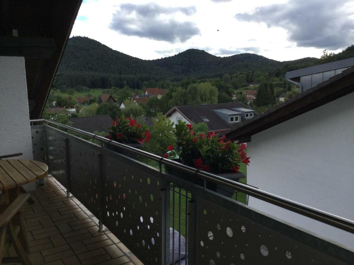 BirkenhordtHaus Am Waldrandアパートメント エクステリア 写真